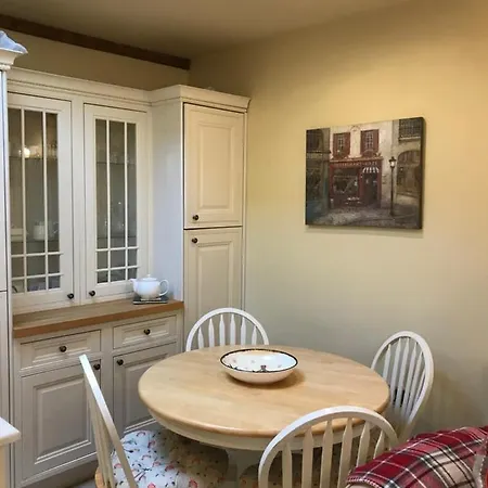 Tatil Evi Courtyard